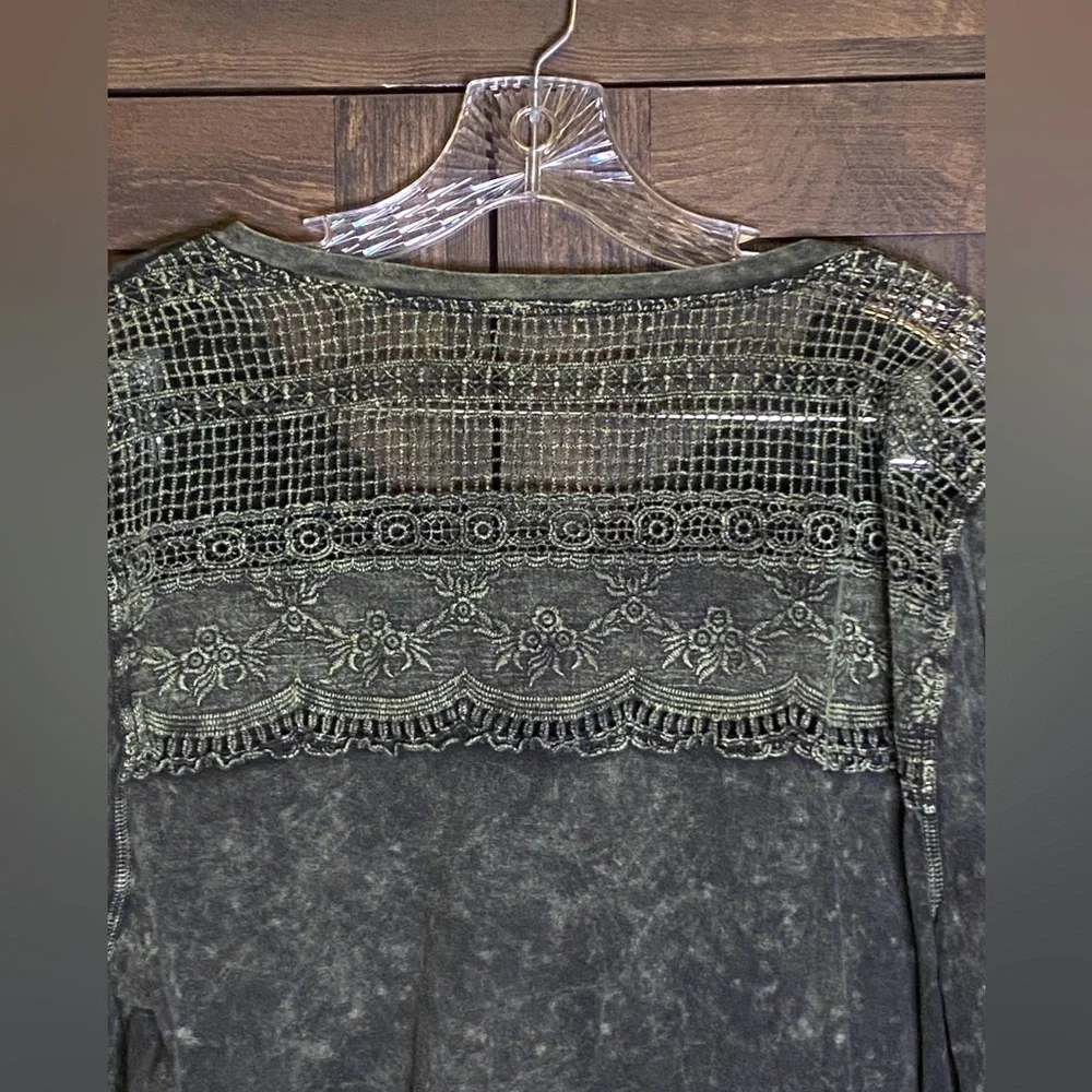 Women's Olive Mineral-Wash Henley Long Sleeve Top - Picture 4 of 7